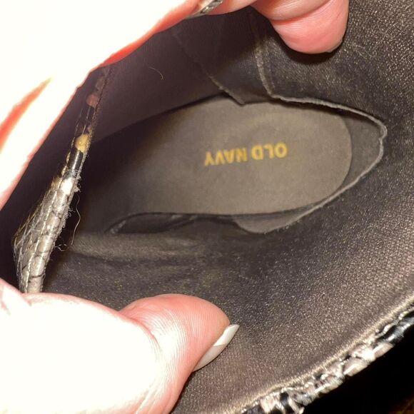 Old-navy Women's Silver and Grey Boots - Picture 7 of 8